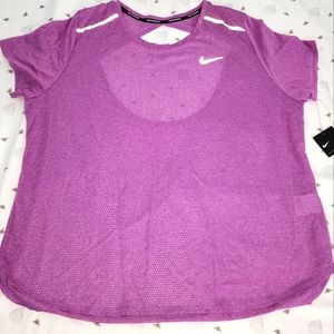 Women's Nike plus size dri-fit running tee size 1X